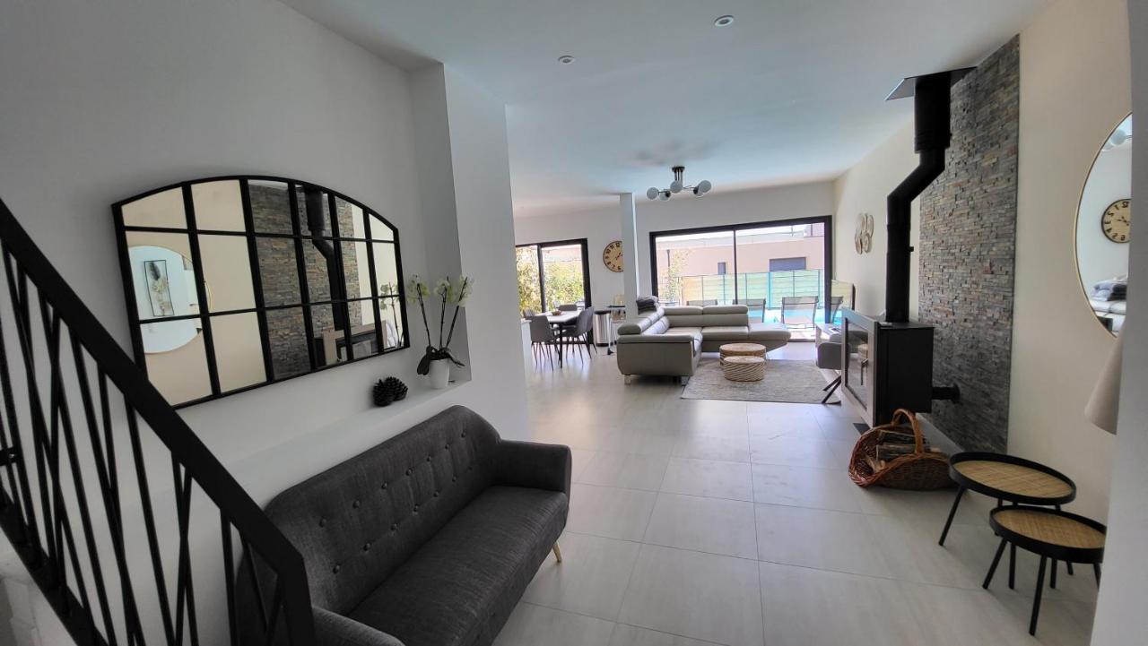 קונקה Villa Moderne De Standing Avec Piscine Privee A 400M De La Plage - 4 Chambres מראה חיצוני תמונה