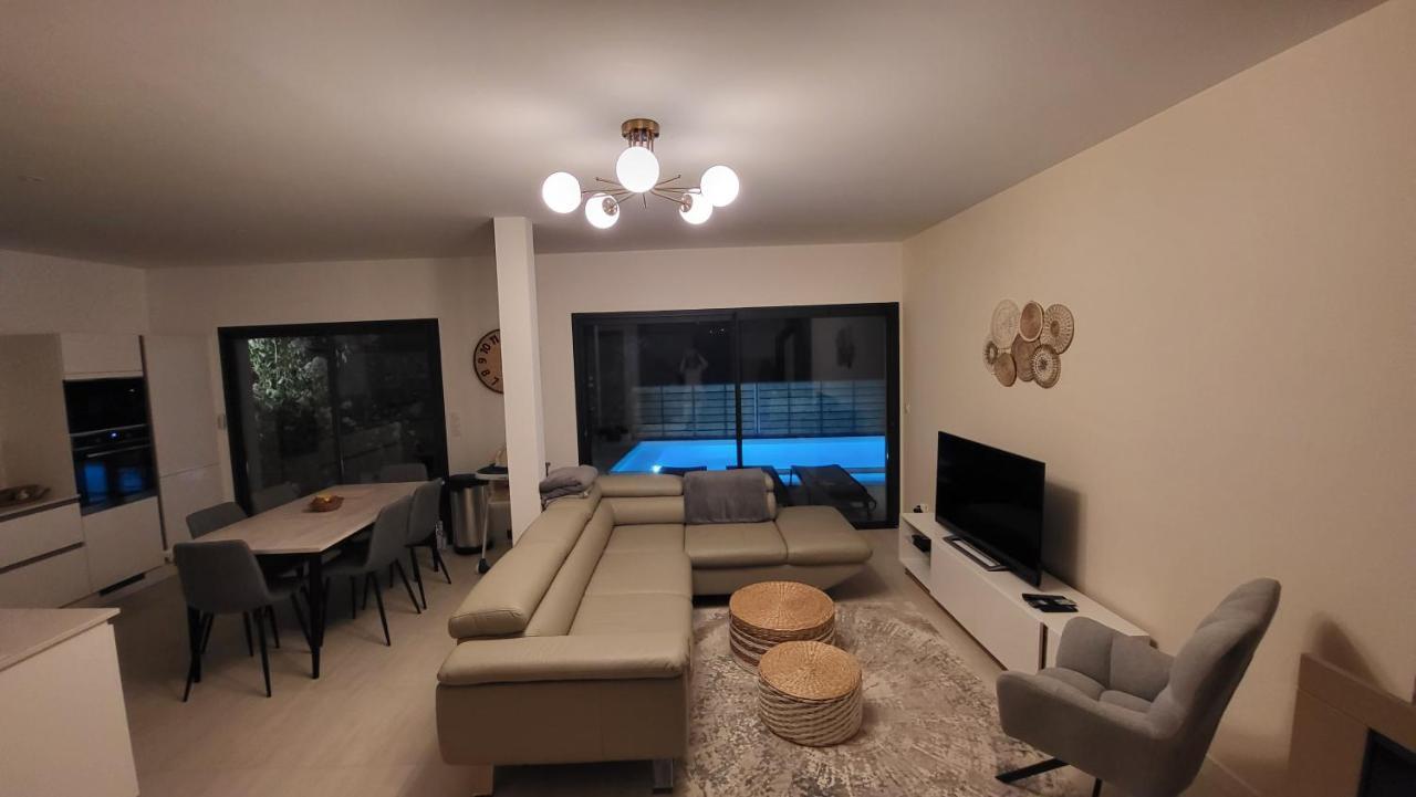 קונקה Villa Moderne De Standing Avec Piscine Privee A 400M De La Plage - 4 Chambres מראה חיצוני תמונה