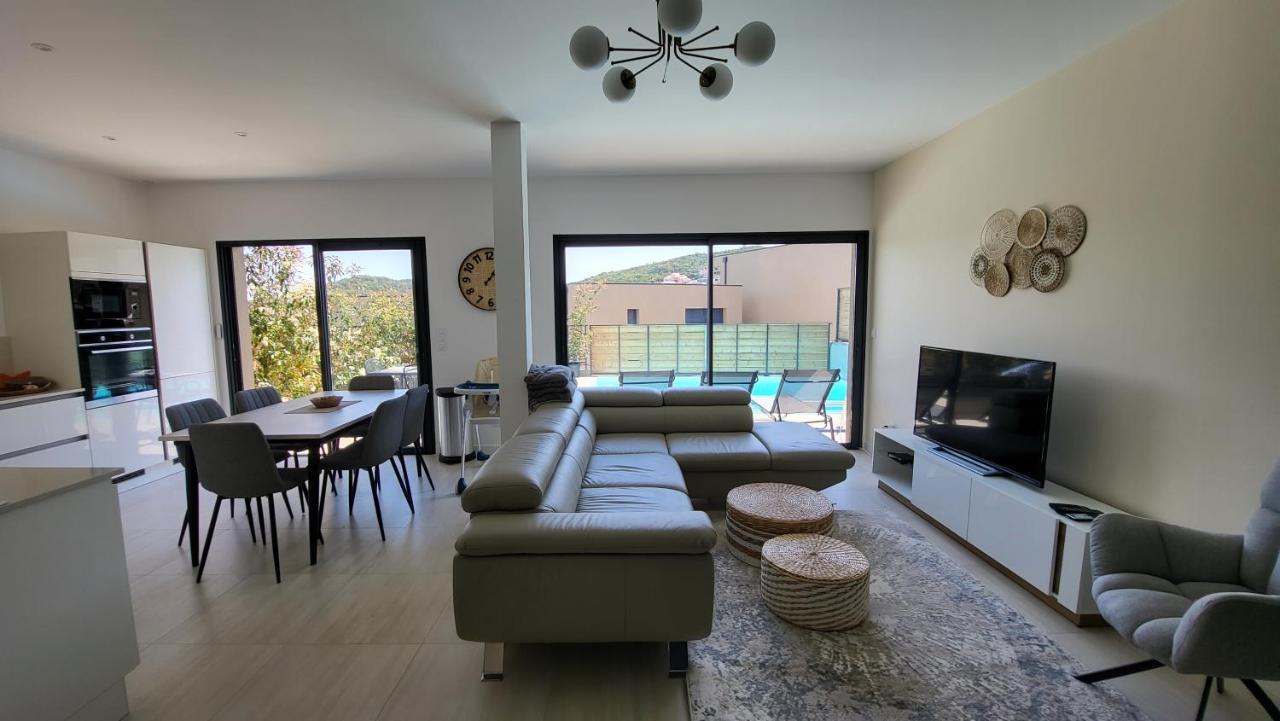 קונקה Villa Moderne De Standing Avec Piscine Privee A 400M De La Plage - 4 Chambres מראה חיצוני תמונה