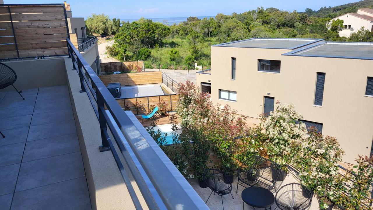 קונקה Villa Moderne De Standing Avec Piscine Privee A 400M De La Plage - 4 Chambres מראה חיצוני תמונה