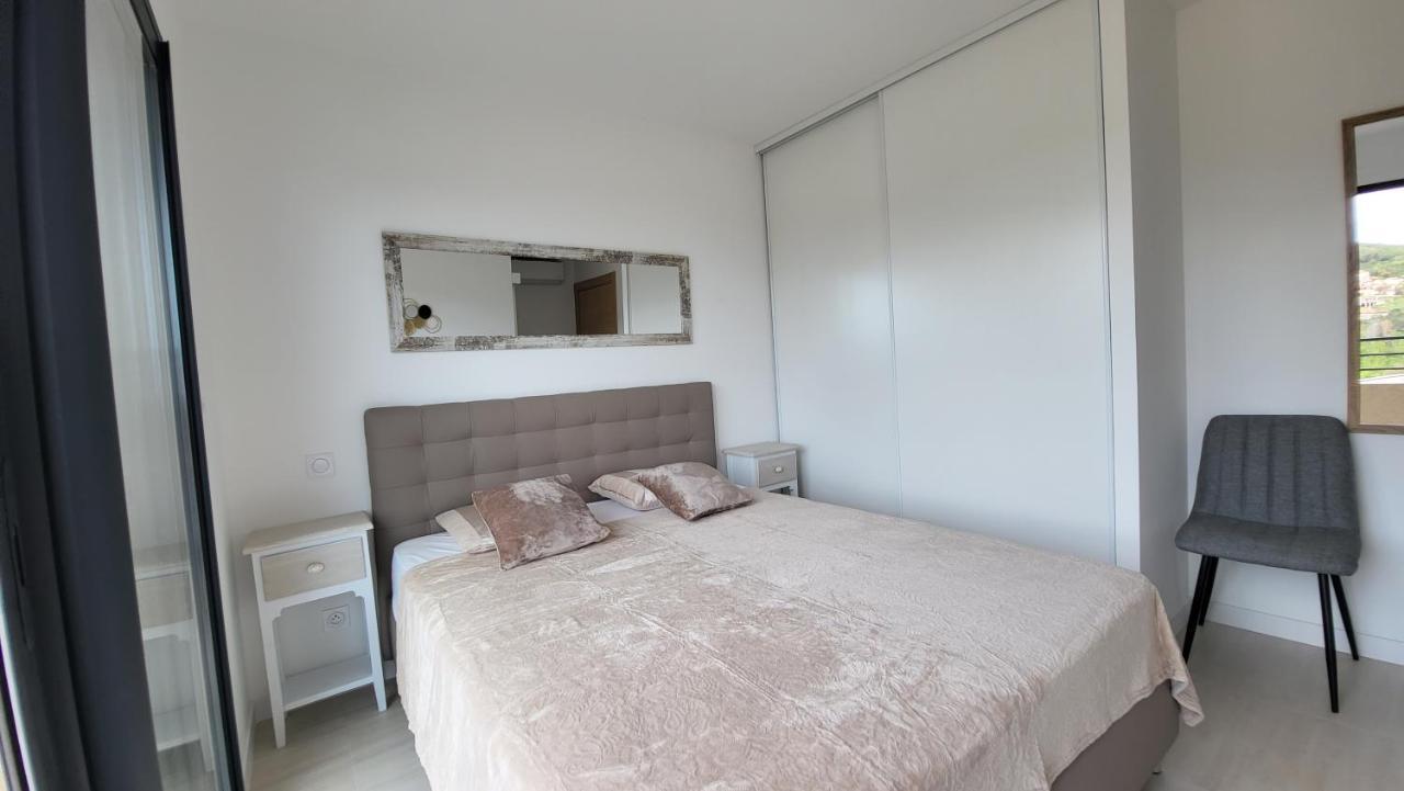 קונקה Villa Moderne De Standing Avec Piscine Privee A 400M De La Plage - 4 Chambres מראה חיצוני תמונה